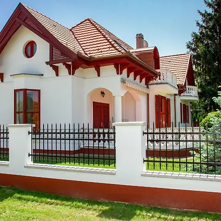 Kamilla By Interhome Holiday home Balatonbereny